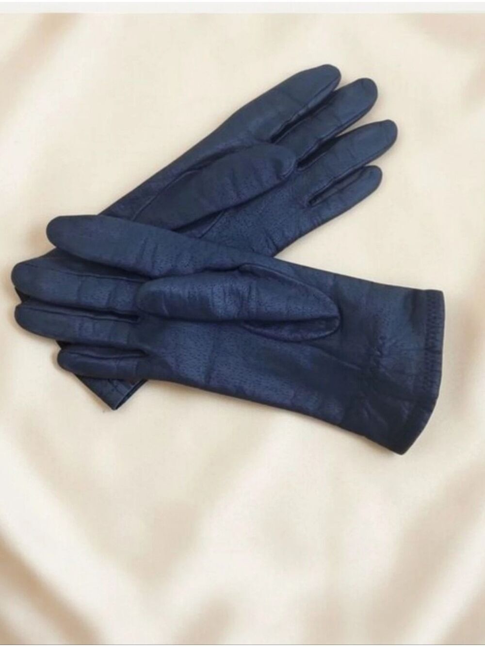 Vintage Fownes Buttery Soft Black Leather Gloves Size M
